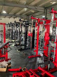 Estação de Musculação Residencial Tudo-em-Um Multifuncional com Power Rack para Agachamento Máquina Smith e Equipamento para Supino de Ombro Peito e Leg Press - Product Image 4