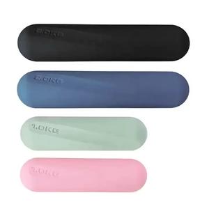 دمبلز سيليكون من الحديد الزهر 1/5 رطل ، أوزان بيلاتس ناعمة للأذرع والجسم ، أوزان صغيرة سوداء للأيدي - Product Image 1