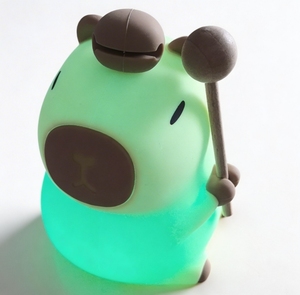 Linda Lámpara Nocturna LED de Capibara, Lámpara de Noche de Silicona Suave, Recargable por USB, con Cambio de Color para Bebés y Niños - Product Image 3