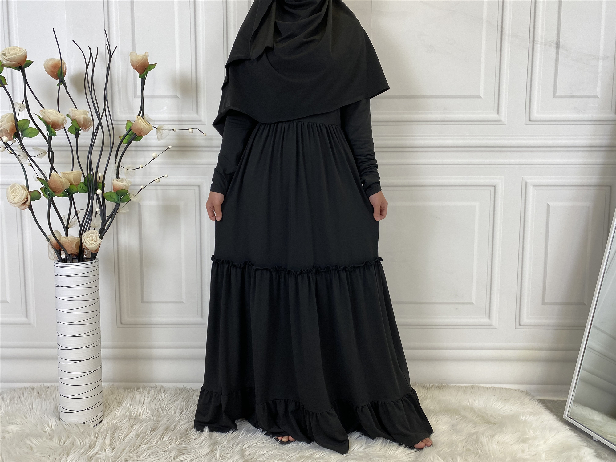 Negro (con bufanda larga)