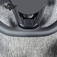Volant de haute qualité pour Volkswagen Golf Polo Passat CC Jetta Golf R 7 8 6R 8R pour le sport en cuir