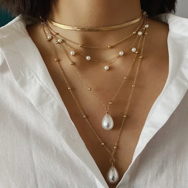 2023 New Arrival Fashion Jewelry Vintage geometric crescent gemstone necklace pearl chain multi-layer pearl necklace for women