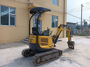 Excavatrice compacte d'occasion 3,5 tonnes, modèle 2014, 85% neuve, polyvalente, à queue zéro, de haute qualité, Yanmar. - Product Image 3