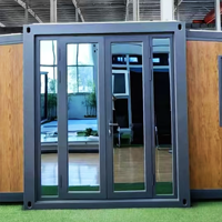 Maison conteneur préfabriquée extensible à double aile, mobile, conception deux pièces, structure personnalisée, aménagement et câblage pour logement temporaire