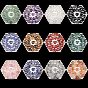 25 Stück/Set 20mm Natürlicher Kristall-Handstein in Herzform, Amethyst-Jaspis mit Runensymbolen, Ornament für Heimdekoration und Geschenke - Product Image 3