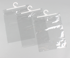 ถุงแขวนพีวีซีใสพร้อมกระดุมแป๊ก ถุงบรรจุภัณฑ์เสื้อผ้าแบบใสสำหรับจัดเก็บชุดชั้นในและเสื้อผ้า - Product Image 2