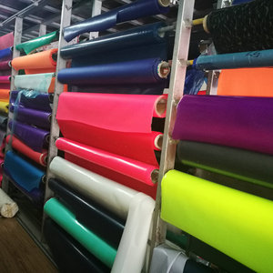 יצרנים לספק <span class=keywords><strong>tpu</strong></span> צבע טבעי גבוהה/נמוכה טמפרטורה נתפר סרט חם 0.35-0.5 מ "מ נעל בד חם-מ" מ - Product Image 4