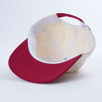 Gorra de béisbol de ala plana personalizada de fábrica, 5 paneles de algodón, ala plana roja con gorra de béisbol Snapback no estructurada