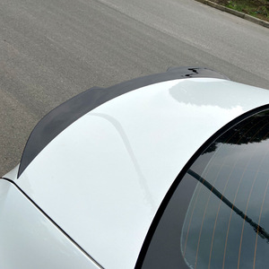Alerón trasero Amp-Z W177 Sedan en negro piano con acabado mate de fibra de carbono para Mercedes-Benz Clase A A180 A200 2019+ - Product Image 1