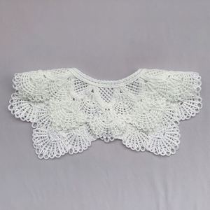 Col de chemisier pour femme en dentelle brodée détachable, style rétro vintage, blanc, en polyester ajouré, vente en gros - Product Image 3