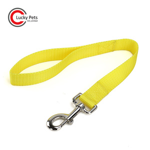 Laisse de <span class=keywords><strong>chien</strong></span> bon marché en nylon simple et souple d'accessoires durables <span class=keywords><strong>pour</strong></span> animaux de compagnie <span class=keywords><strong>pour</strong></span> la marche - Product Image 3