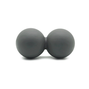 Balle de massage double en silicone en forme d'arachide pour la récupération sportive, soulagement des points de pression des pieds et des bras, massage des tissus profonds de qualité supérieure - Product Image 6