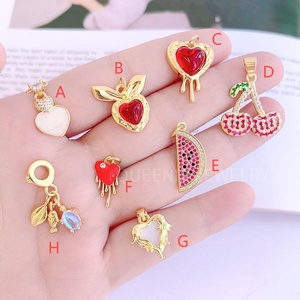 Collier à breloques champignon <span class=keywords><strong>Namel</strong></span> Collier de perles de tempérament Collier à pendentif champignon rouge mignon Cadeaux pour femmes - Product Image 4