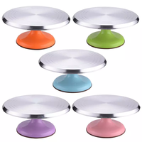 Fournitures de décoration de petits gâteaux support à gâteaux rotatif personnalisé Table rotative en alliage d'aluminium support à gâteaux rotatif de 12 pouces