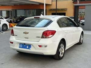 Venta al por mayor 2014 Chevrolet Monza 1.6L coche usado vehículos baratos taxi Escuela de conducción en línea coche-hailing para la venta - Product Image 2