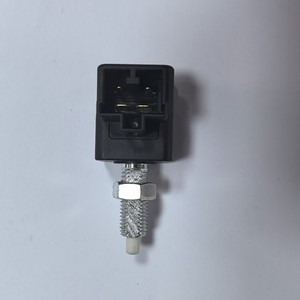 Interruptor de Luz de Freno RY3.604.017 para Changan Ruixing, Repuesto Automotriz - Product Image 5
