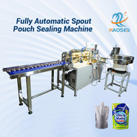 Machine de scellage et de bouchage entièrement automatique pour sachets souples à bec verseur de jus, liquides et yaourts (type rotatif)
