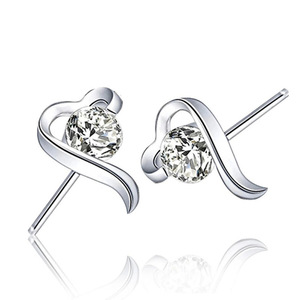 Orecchini a Perno a Forma di Cuore Vintage per Donne, Accessori di Moda Classici e Romantici per Uso Quotidiano - Product Image 3