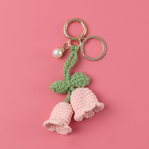 <span class=keywords><strong>Porte</strong></span>-clés fleur de Convallaria colorée au crochet, accessoire suspendu pour rétroviseur de voiture, pendentif macramé tulipe tissé à la main - Product Image 5