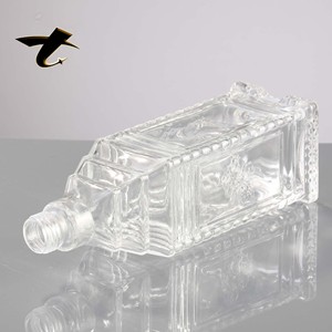 Botellas de Vidrio Rojas Personalizadas de Fábrica de 500ml y 750ml con Tapa de Rosca, Botellas para Whisky, Ron, Tequila y Vino de Marca, Gran Venta - Product Image 4