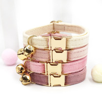 Collier réglable pour chat avec clochette Collier pour chien en velours à boucle en métal et coton doux