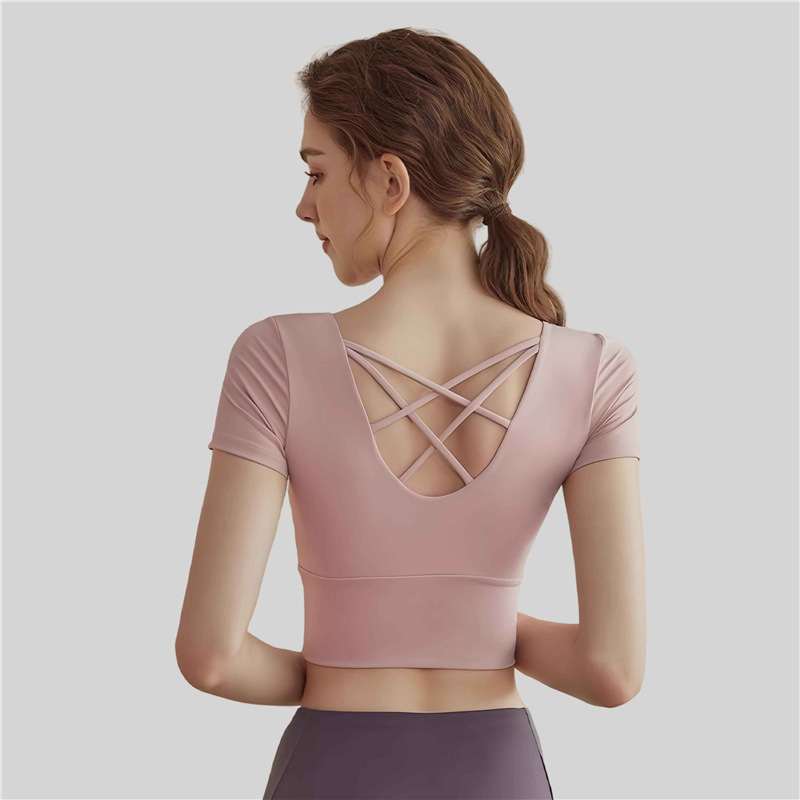 Hot Sale Yoga Wear Built-in Padded Short-sleeve for Quick Dry Crew Neck Solid Womens Sports Fitness Yoga Top