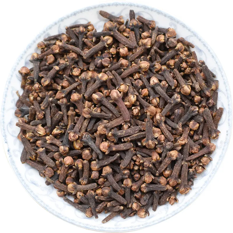 Factory Supply Cloves Raw Whole Spice Clove Spices Dried in Granule Shape at Best Price