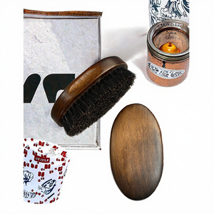 Spazzola per <span class=keywords><strong>Barba</strong></span> e Baffi Sopurrrdy con Logo Personalizzato, Setole Naturali di Cinghiale, Manico in Legno di Noce - Product Image 3