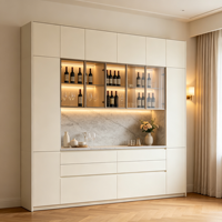 Meuble bar sur mesure avec portes vitrées, tiroirs LED, crédence effet marbre, porte-bouteilles sans poignée, rangement vin, OEM ODM