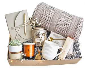 Popular Sympathy Gift Basket Scented Candle Blanket Notebook Mug Set Sunshine Encouragement Promotional Gift Set for Business