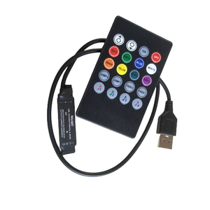 USB 20 Tecla Brillo Inteligente Dimmer 5V Usb Rgb Música Control <span class=keywords><strong>de</strong></span> <span class=keywords><strong>Sonido</strong></span> Luz Coche IR Control Remoto Led Luz Control Remoto - Product Image 1