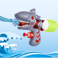 Pistolet à eau requin multicolore Jouet en plastique pour les batailles d'été en plein air, les fêtes à la piscine, les enfants et la famille.