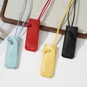 Pochette portable en cuir PU pour rouge à lèvres, faite à la main, style coréen, avec cordon, sac de maquillage, pendentif breloque, collier pour femme - Product Image 1