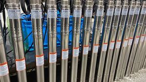 Bomba Centrífuga Sumergible de Alta Presión para Pozos Profundos de 400m, Bomba Eléctrica de Acero Inoxidable para Perforaciones, OEM - Product Image 3