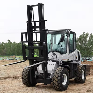 Powston PTF Serisi Ağır Hizmet Tipi 3 Ton 4 Çeker Dizel Forklift Hidrolik Arazi Tipi Çiftlik Forklifti 4 Metre Kaldırma Yüksekliğiyle Satılık - Product Image 2