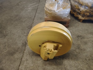 Galet tendeur pour chenilles d'excavatrice SD16, Qualité garantie 16Y-40-03000 - Product Image 4