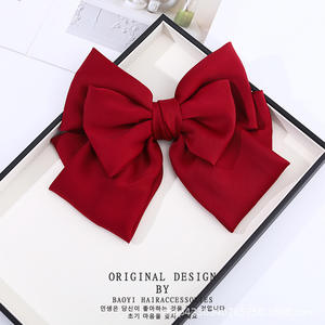 批发法国马尾爪发夹优雅女孩发饰珍珠塑料简约甜美风格蝴蝶结发夹 - Product Image 4