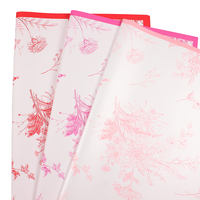 Papier d'emballage épais imperméable à fleurs roses imprimées pour cadeaux et artisanat