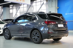 <span class=keywords><strong>Chevrolet</strong></span> <span class=keywords><strong>Equinox</strong></span> 550T RS Mild Hybrid FWD Intelligent Edition 4 portes 5 places SUV intermédiaire automatique 2.0T+48V+9AT d'occasion <span class=keywords><strong>2022</strong></span> - Product Image 4