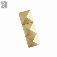 Appareil de beauté portable pour l'extension des cils et l'hydratation du visage