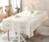 Nappe de table moderne et élégante en lin brodé blanc à motif de dessin animé, réutilisable, pour mariage, événement, maison, hôtel, vente directe d'usine
