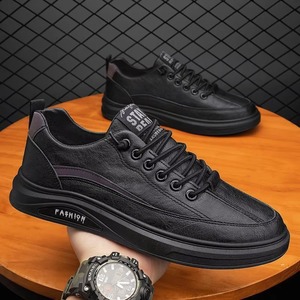 Chaussures de course pour hommes, nouvelle collection automne, imperméables, tendance, polyvalentes, en cuir noir, mode, décontractées, sportives - Product Image 1