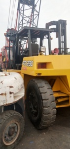 Carretilla elevadora <span class=keywords><strong>TCM</strong></span> FD230 usada de alta calidad, fuente de alimentación de motor diésel de <span class=keywords><strong>23</strong></span> toneladas a la venta - Product Image 3