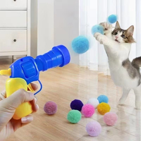 Jouet interactif pour chat : pistolet lanceur de balles en peluche silencieuses pour taquiner le chat – Mini pistolet créatif pour animaux de compagnie