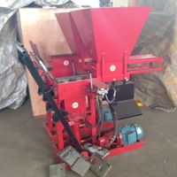 Machine à briques de terre compressée à moteur diesel mobile, machine à briques de terre interverrouillées, machine à briques de terre compressée