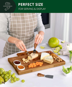 Ensemble de planche à <span class=keywords><strong>fromage</strong></span> en bambou pour charcuterie <span class=keywords><strong>Plateau</strong></span> de service unique avec 2 bols à sauce et 4 couteaux pour le réchauffement de la maison et de nouveaux cadeaux pour la maison - Product Image 6