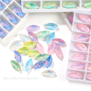 Accessoires vestimentaires semi-finis à faire soi-même, incrustés de diamants, avec des morceaux de verre diamanté super brillant couleur moka. - Product Image 2