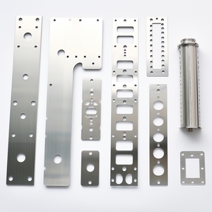 Fabrication sur mesure de tôles métalliques de précision OEM, plaque en acier inoxydable découpée au laser, panneau de base de montage - Product Image 1