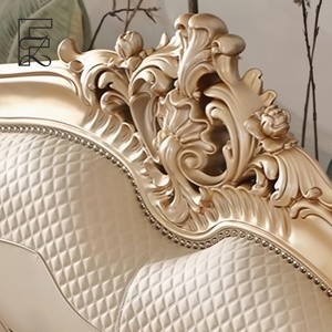 Set di Divani di Lusso in Mogano Massiccio Intagliato a Mano con Rivestimento in Pelle di Prima Qualità, <span class=keywords><strong>Mobili</strong></span> Dorati per Villa e Hotel - Product Image 2