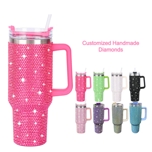 Vaso Personalizable de 40 oz con Pedrería, Asa y Doble Pared Aislada de Acero Inoxidable para Fiestas - Product Image 1